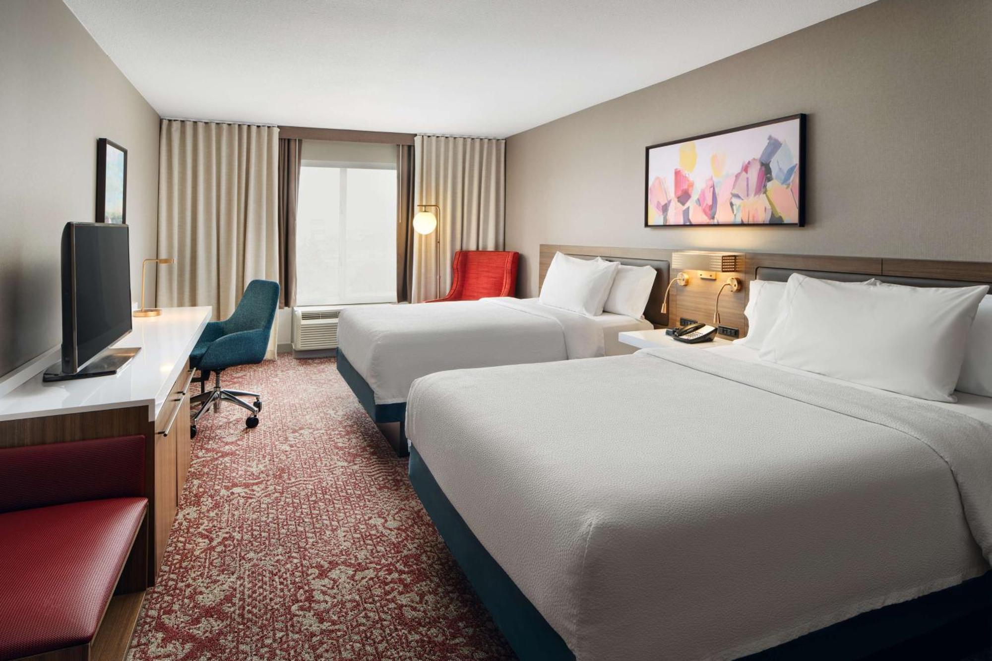 Hilton Garden Inn Шаамбург Экстерьер фото