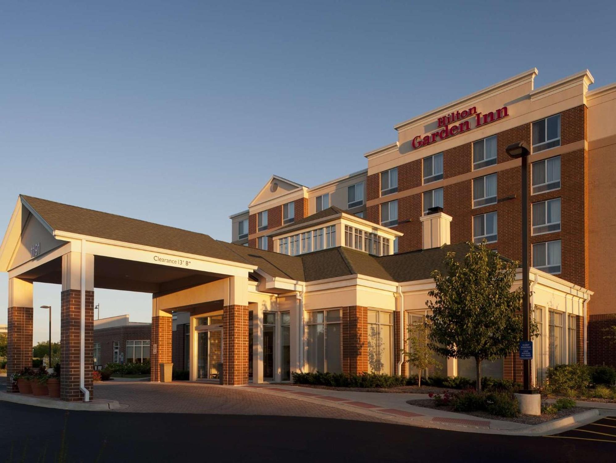 Hilton Garden Inn Шаамбург Экстерьер фото
