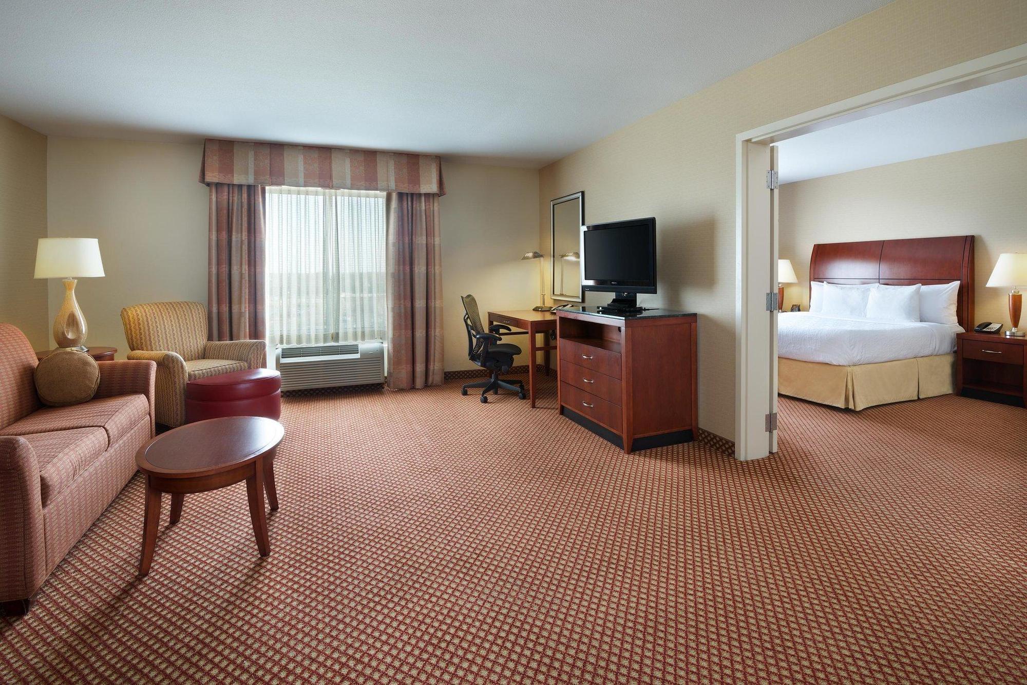 Hilton Garden Inn Шаамбург Экстерьер фото